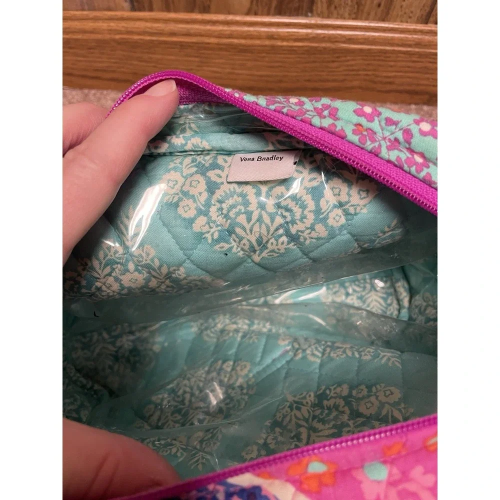 Vera‎ Bradley Large Zip Cosmetic Bag Plastic Lined Modern Medley